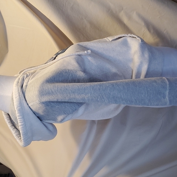 Ambercrombie and Fitch Hoodie SZ LG - Picture 3 of 7